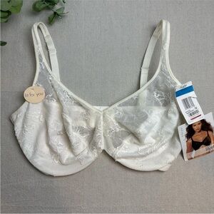 Lillyette Minimizer Bra Ivory Lace Sheer Nylon Underwire 923 NWT Size 40 DDD